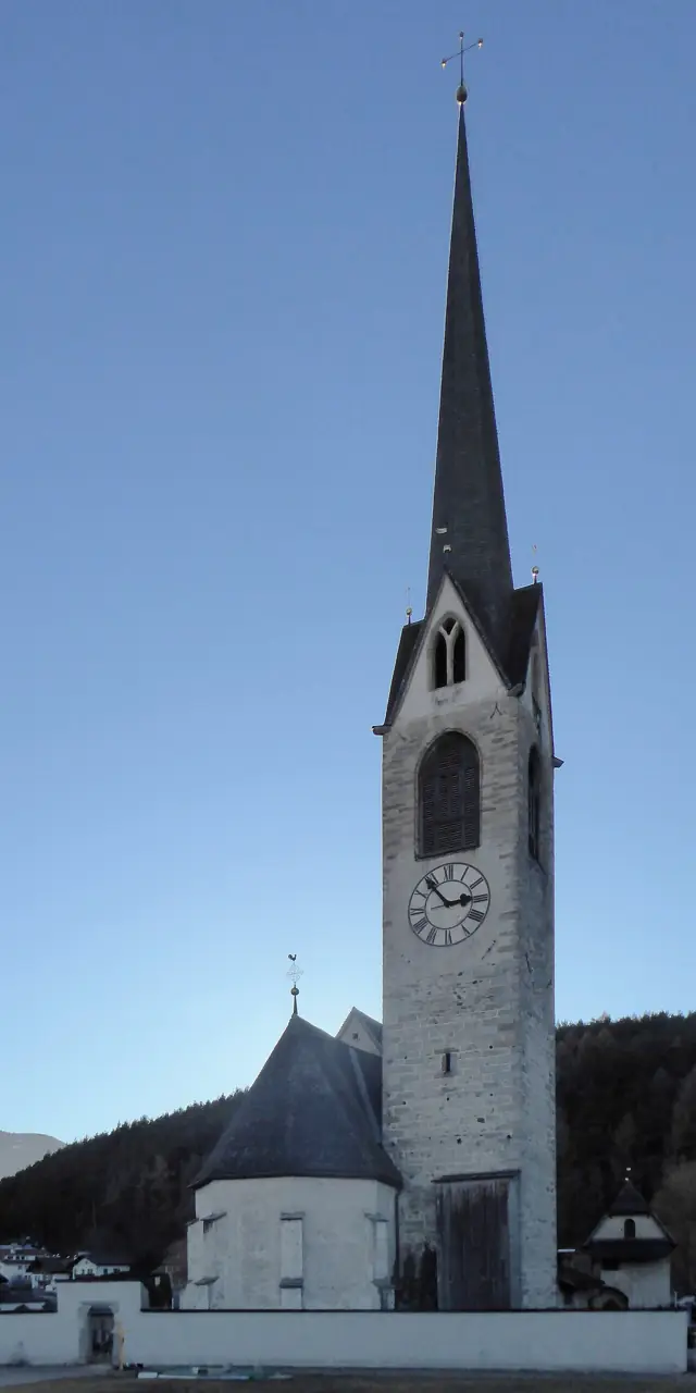 Stegen, Nikolauskirche von Nordosten