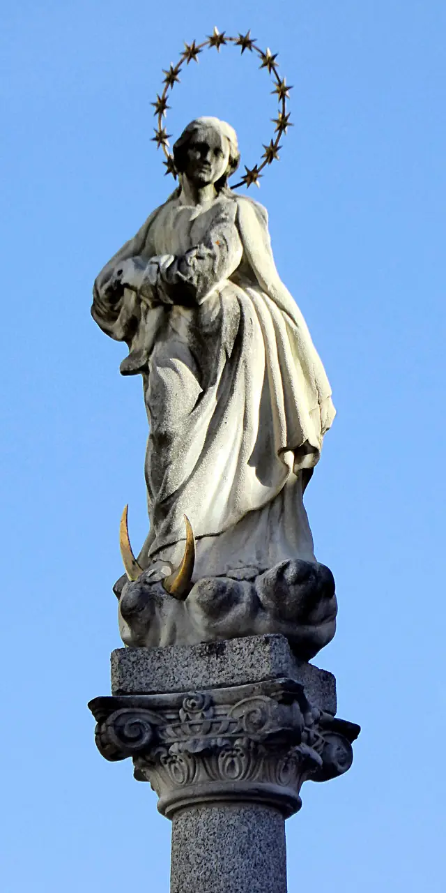 Bruneck, Oberragen, Mariensäule