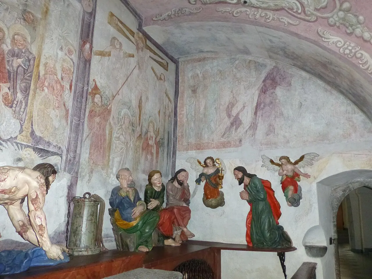 Along the way: Pfarrkirche St. Lorenzen