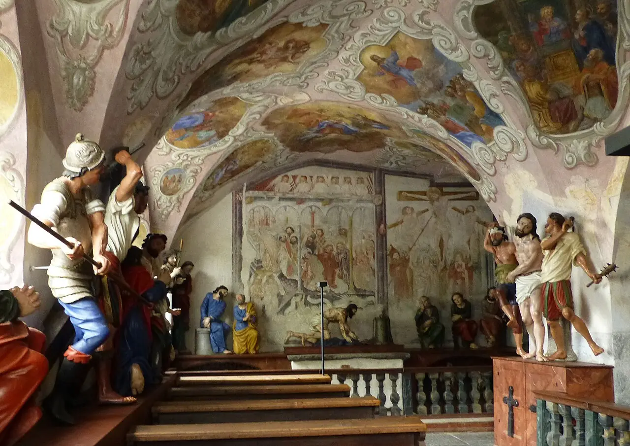 Am Weg: Pfarrkirche St. Lorenzen